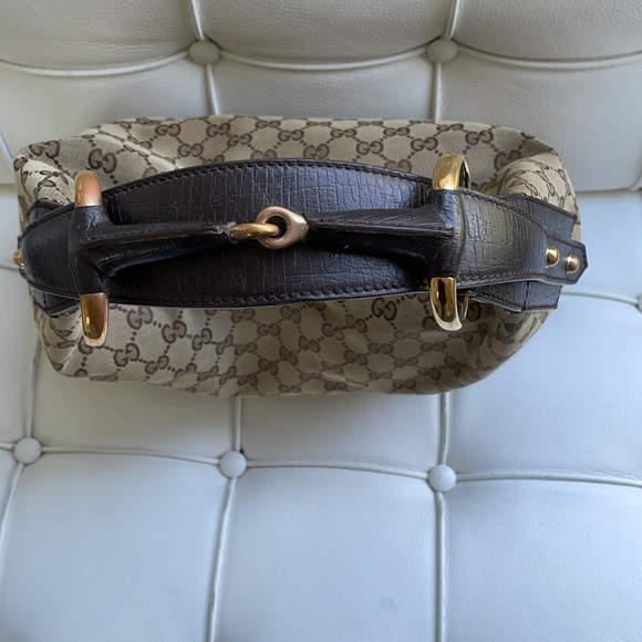 GUCCI Purse - Picture 2 of 7